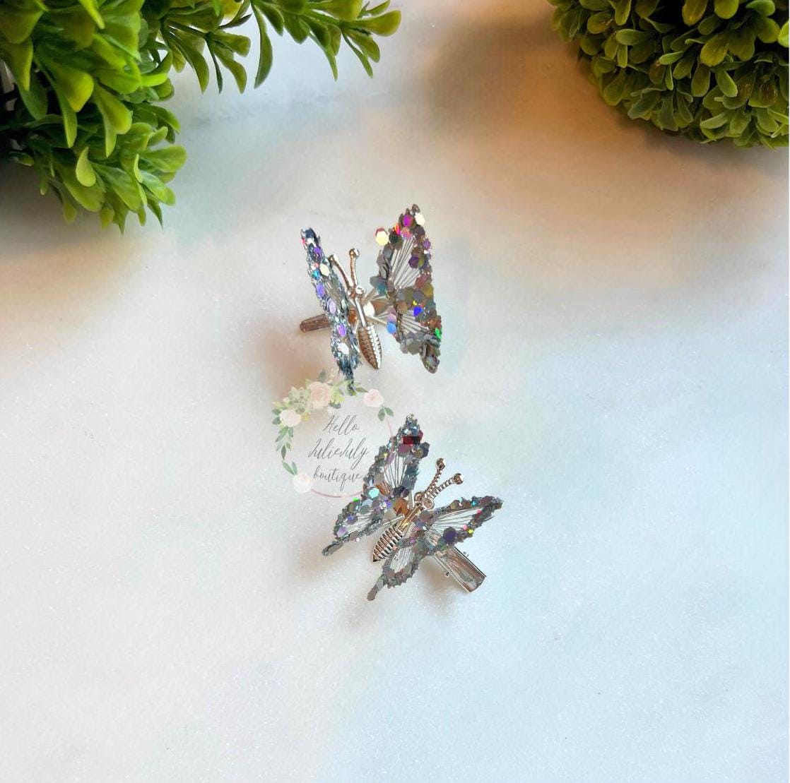 Homestreet Butterflies Farfalla con corpo in nylon, strass e clip sul retro., Nylon, Lilac, 8 x 2 x 9 cm