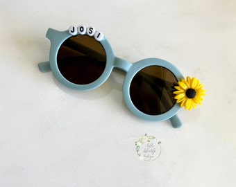 Sunglasses with name, Daisy Sunglasses, Personalized Daisy Sunglasses, Toddler Sunnies, Name Sunglasses, Toddler Sunglasses,