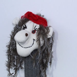 headcovers voor golf. Handgebreide headcover voor golfclubs – speels, grillig muppets op speelgoed geïnspireerd ontwerp | Uniek en leuk golfcadeau