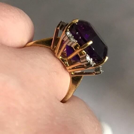 18k Gold and Platinum Diamond and Amethyst Ring - image 7