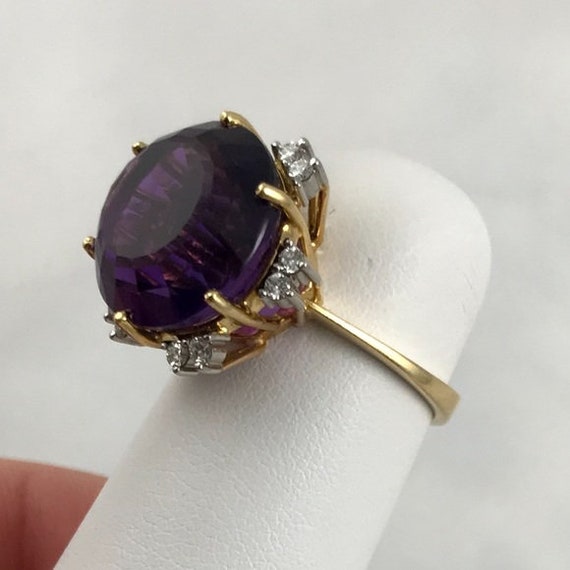 18k Gold and Platinum Diamond and Amethyst Ring - image 1