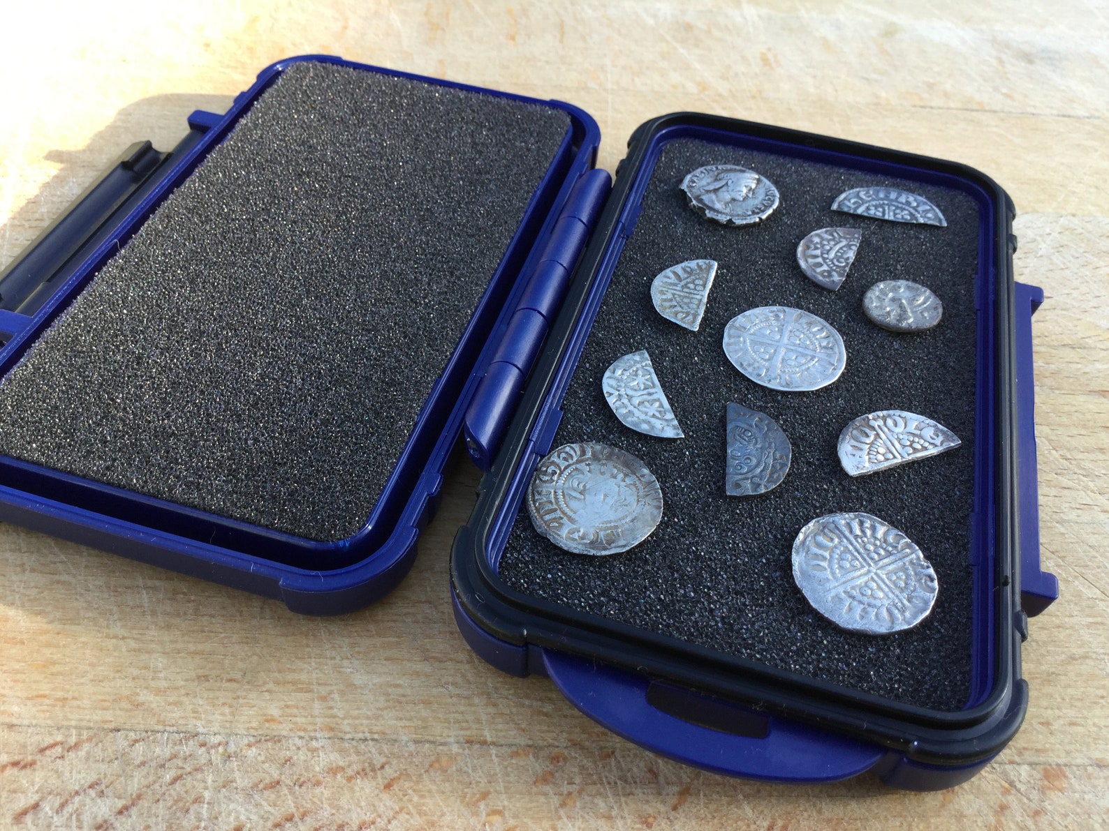 Coin Pod Metal Detecting Hammered Coin Finds Box/case With Minelab