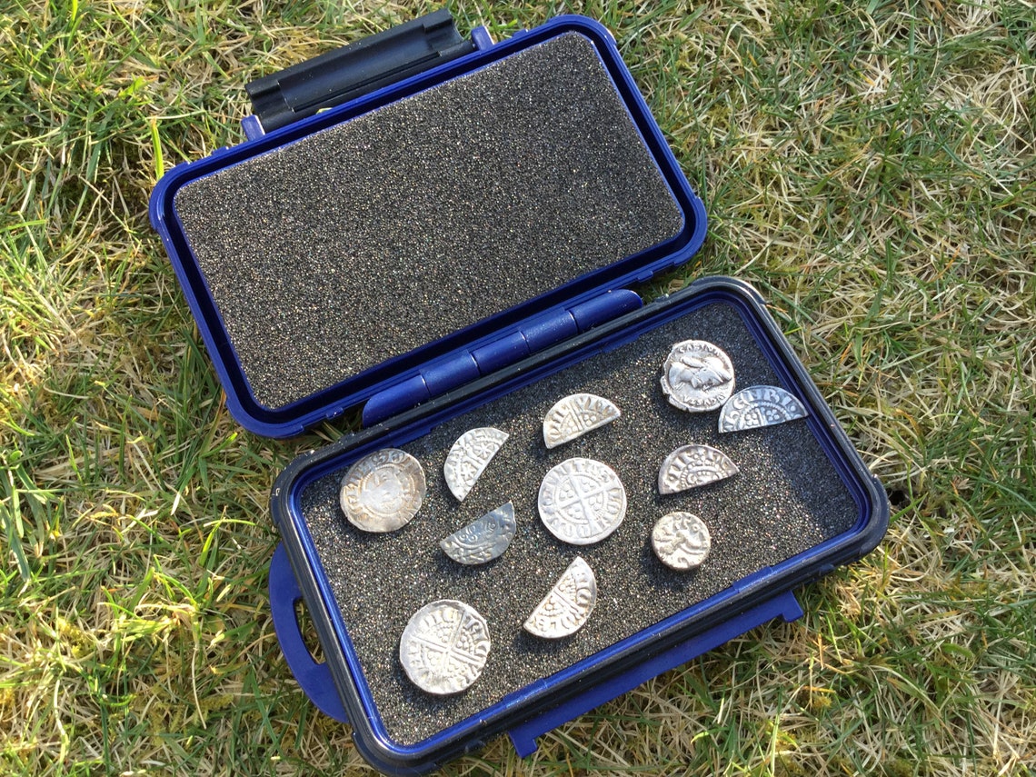 Coin Pod Metal Detecting Hammered Coin Finds Box/case. Etsy UK