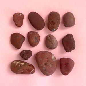 Natuurlijke roodbruine zeerotsen | Aquariumdecoratiestenen | Terrariumkiezels | Rustieke woondecoratie | Knutselbenodigdheden