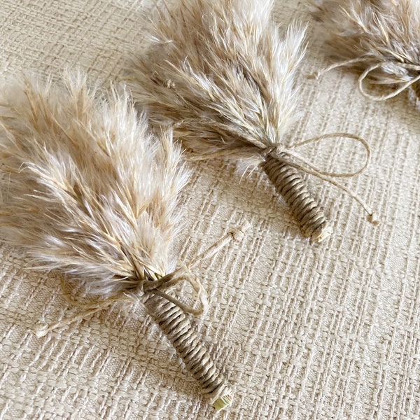 Pampas Grass Boutonniere, Boho Wedding Boutonniere, Rustic Dried flower Boutonniere, Buttonhole, Groom, Wedding boho bouquet, Gift, Pin-on