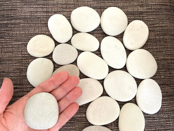 2inch White Round Painting Rocks, DIY Flat Stones For Painting, Hand Picked Natural Smooth Rocks For Arts Crafts Decoration Party Home, 25pcs - View #3