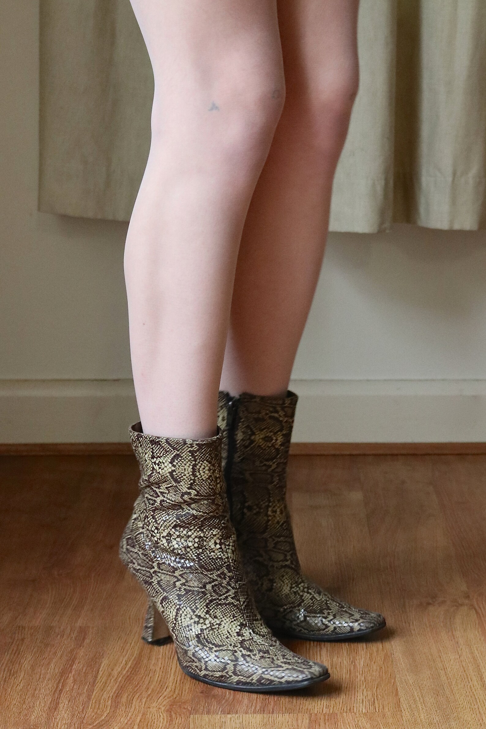 bottine peau de serpent