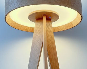 Wooden veneer standing lamp