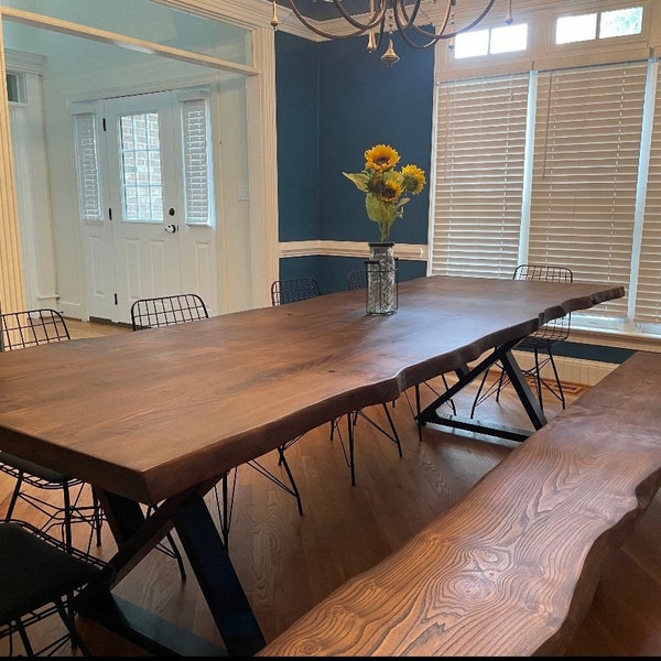 Live edge dining table, solid wood dining table, kitchen table, wooden table, rustik table, farmhouse table, dining room table