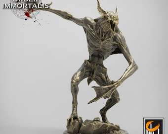 Vampire turned. Imperfect. Whitered. Lord of the Print. D&D, RPG, Pathfinder, Resin Miniature, Figurine. Fantasy