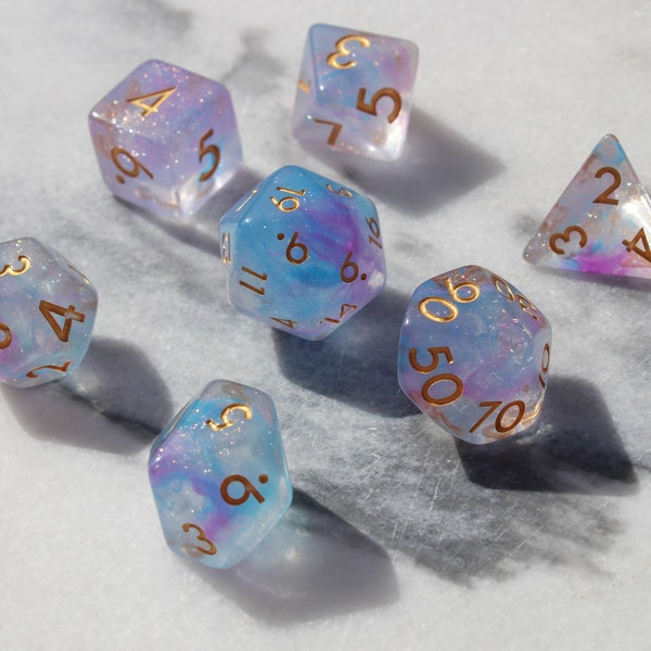 Set di dadi Pixie Dust con sacchetto di velluto / 7 pezzi / D&D / Pathfinder / Call of Cthulhu / gioco di ruolo da tavolo / D4 D6 D8 D10 D12 D20