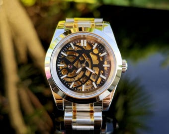 Montre automatique squelette 40 mm en or NH72