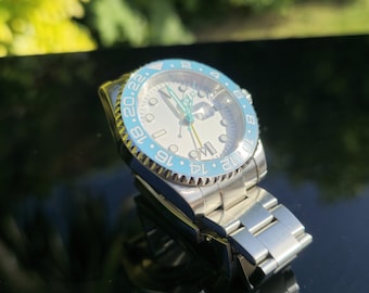 40mm GMT Automatic Dive watch Stunning Blue