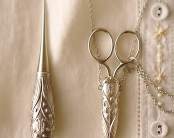 Japan CLOVER Antique Style Sewing Scissors & Awl Set "Porte Bonheur" Boxed Lily of the Valley - Craft Tool
