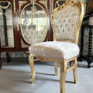 Accent Chair Beige Jacquard Fabric French Baroque Chair Rococo Style Chair Antique Style Reproduction Dining Chair Beige Jacquard Fabric