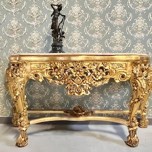 Luxe gouden handgemaakte antieke rococo-stijl tafel in massief houten marmeren blad