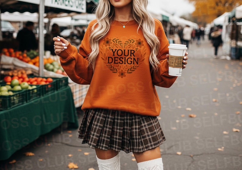 JERZEES 562MR Texas oranje sweatershirtmodel, Spooky Fall-model, LifeStyle-model, JERZEES-sweatshirtmodel, Halloween-model afbeelding 1