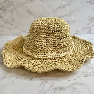 Women’s sun hat, Straw hat, Beach hat, Summer hat, Wide brim hat, Garden hat, foldable hat, Seashell hat, lightweight hat, beige hat