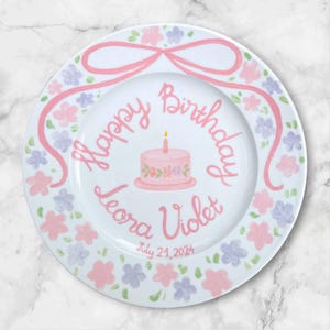 Personalized Birthday Plate for Girls – Hand Painted Pink, Purple Floral Ceramic Keepsake – Custom Name & Date Gift for Baby Birthday | P070