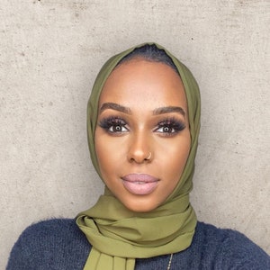 Autumn green Luxury Emirati chiffon scarf soft high quality hijab  Crêpe Hijab emirate soft chiffon