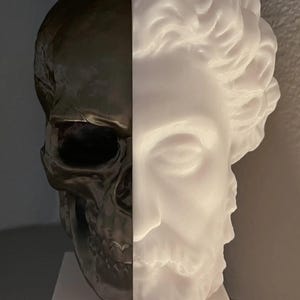 Marcus Aurelius: Memento Mori, Roman Stoic Emperor Bust | Ancient Rome | Office Decor Gift | Roman Empire | Skull | Stoicism | 20cm (8in)