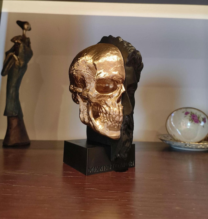 Marcus Aurelius: Memento Mori, Roman Stoic Emperor Bust | Ancient Rome | Office Decor Gift | Roman Empire | Skull | Stoicism | 20cm (8in)