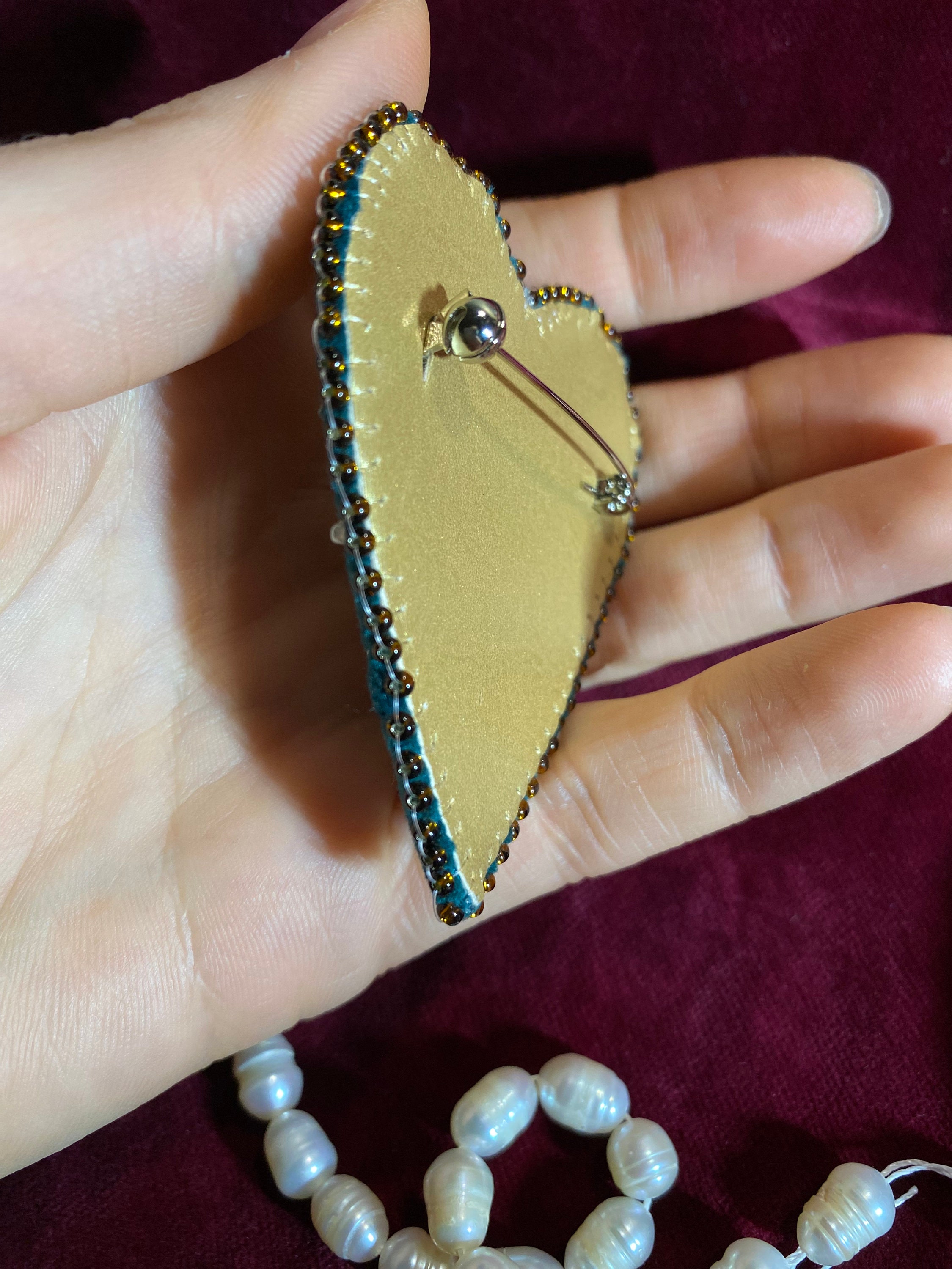 Broche Couronne Mauvais œil En Or 14 Carats - Cadeau Baptême Bébé Personnalisable, Fait Main Grèce