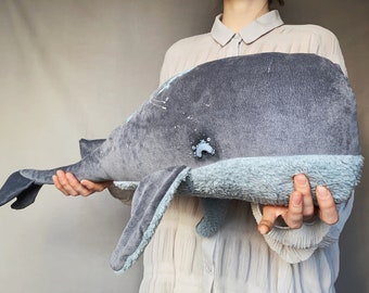 Juguete de ballena azul gris, animales de peluche, decoración de guardería oceánica, criaturas marinas, regalo de niña de 6 años, apartamento de decoración náutica