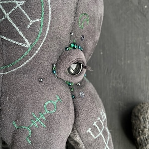 Cthulhu Plush Toy, Octopus Stuffed Animal, Hp Lovecraft, Kraken Decor ...