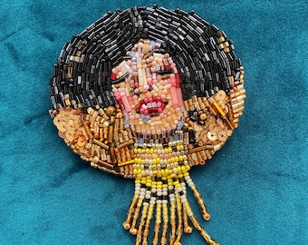 Beaded brooch art painting / handmade jewelry / embroidery portrait / unique gift for a friend / cute accessories