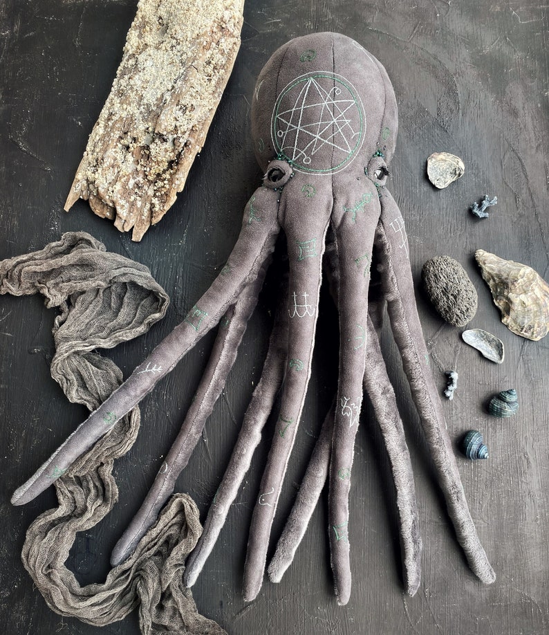Cthulhu Plush Toy, Octopus Stuffed Animal, Hp Lovecraft, Kraken Decor ...