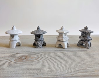 Miniature Resin Lantern: Japanese Garden Decor