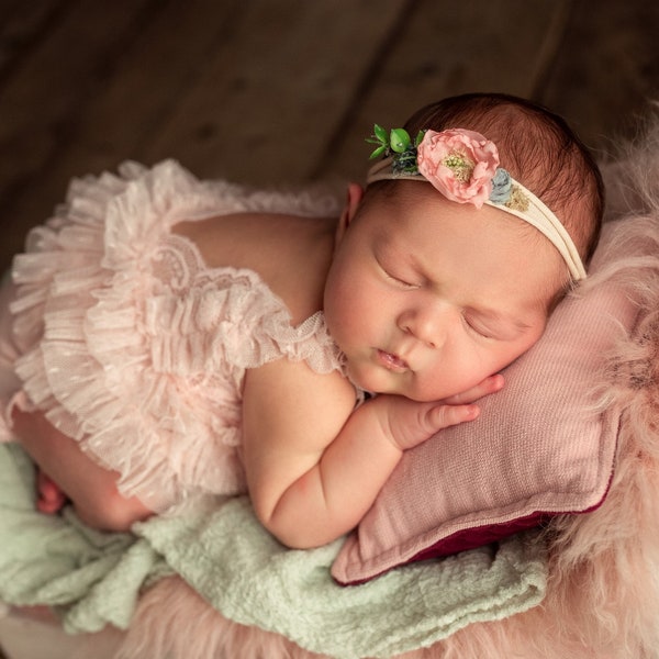 Romper rosa recién nacido para niña con elegante ribete de encaje, regalo de bebé recién nacido, regalo de embarazo, romper niña recién nacida, traje de recién nacido, fotografía de recién nacido