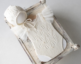 Knitted romper and bonnet,Newborn Photography Prop Set,Newborn photography outfit,Newborn girl photoshoot outfit,Pregnancy gift