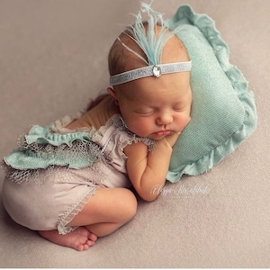 Photo outfit Baby Girl lace romper,Newborn Lace Romper, Newborn Girl Outfit, Newborn Photography Props,Pregnancy gift,Baby shower gift