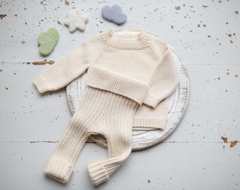 Newborn Merino Knit Set,Newborn Outfit Sweater Pants,Neutral Baby Outfit,Newborn outfit,Pregnancy gift,Knitted newborn photo props