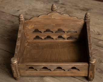 Cama de madera para recién nacidos, accesorio de cama de madera auténtica para recién nacidos, accesorios de fotografía para recién nacidos, accesorio de fotografía para recién nacidos, decoración de habitación infantil, cama de muñecas, cama rústica de madera