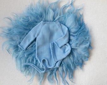 Newborn Photography Prop Set,Light Blue Knit Romper and Bonnet,Natural Wool Flokati Rug,Hypoallergenic Baby Photo Outfit Layering