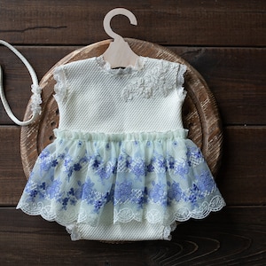 Newborn romper for girl with elegant lace trim and headband,Newborn Girl Romper,Pregnancy gift,Newborn Outfit, Newborn Photography