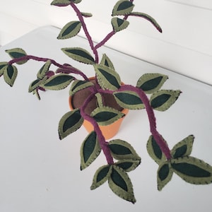 Felt Inch Plant, faux Tradescantia zebrina, felt wandering plant, fabric houseplant, textile plant, handmade, decorative potted plant image 2