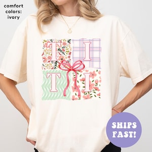 Comfort Colors® Floral Titi Shirt, Coquette Titi Shirt, Cool Titi Shirt, Best Auntie Shirt, Gift from Niece and Nephew, Shirt for Titi