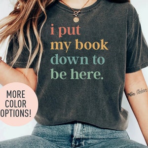 Dejé mi libro para estar aquí camisa, camisa del club de amantes del libro, camisa de nerd del libro, regalo de ratón de biblioteca, camisa de bibliotecario, camisa para maestro