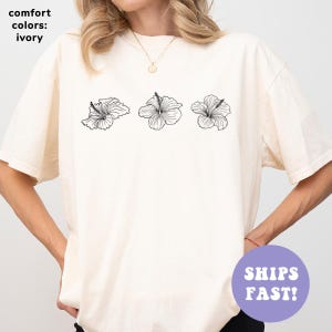Comfort Colors® Hibiscus Flower Shirt, Tropical Flower Shirt, Summer Vibes Shirt, Vacation Shirt,  Beach Lover Shirt, Trendy Shirt for Women