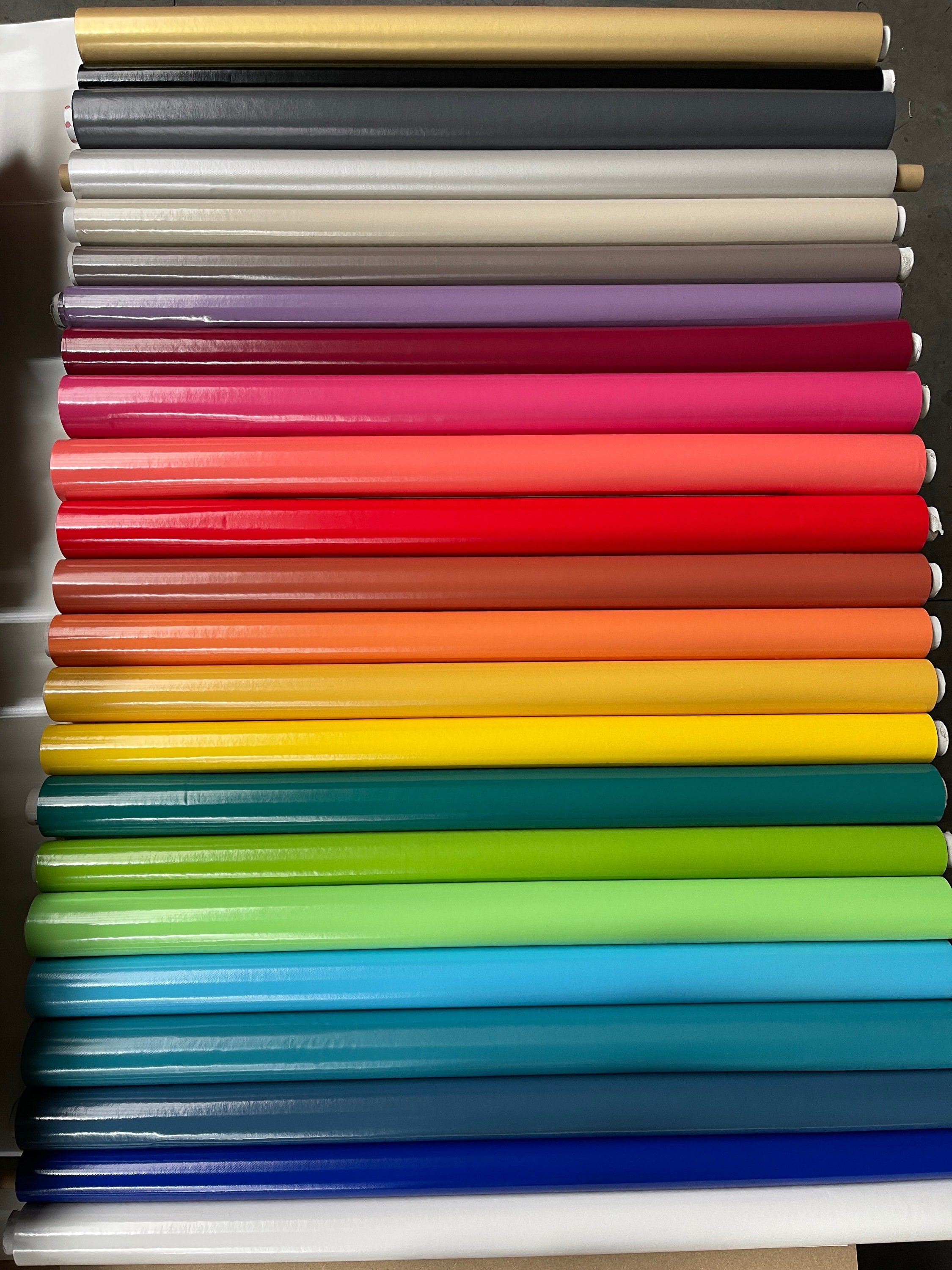 Effen gelakt tafelzeil 140cm - diverse kleuren leverbaar