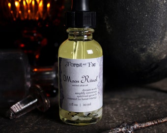 Moon Ritual Sacred Altar Oil, Dream Work, Manifestation Oil, Intention Setting, Ritual Oil, Spellcrafting, Witchcraft, Candle Dressing Oil,