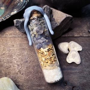 The Cailleach Spell Jar, Winter Witch, Wise Woman Crone Witch Bottle, Witch Jar, Maiden Mother Crone, Baba Yaga, Handmade, Stocking Stuffer