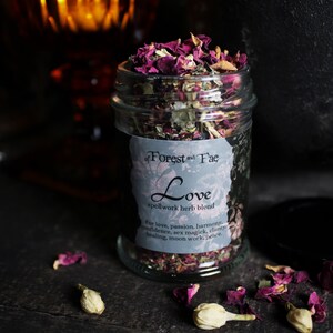 Liebeszauber-Kräutermischung | Ritualkräuter | Hexenwerkzeuge | Kräuter für die Hexenapotheke | Hexenaltar | Wahrsagerei | Hexerei Bild 6