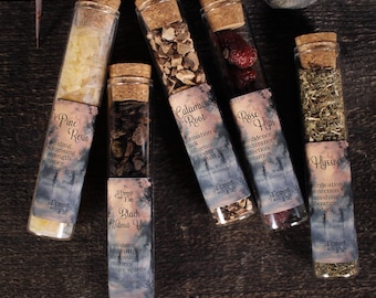 Mountain Conjure – 5 Herbs for Folk Magic, Warding, Blessing & Spirit Work | Appalachian Folk Magic | Witchcraft Apothecary Herb Bottles