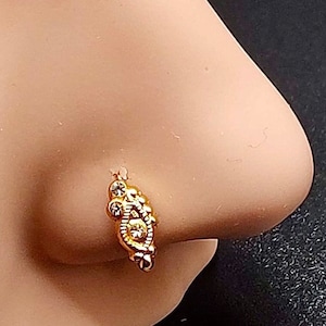 Fancy Swirl Gold Nose Ring