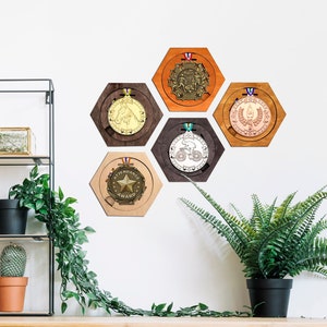 Modular medal display holder, Wooden medal hanger, Finisher medal holder, Display medal collection, Wall mounted medal display, Medal rack